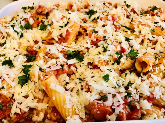 Recipe for rigatoni with meat sauce