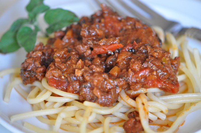 Recipe for bolognese meat sauce