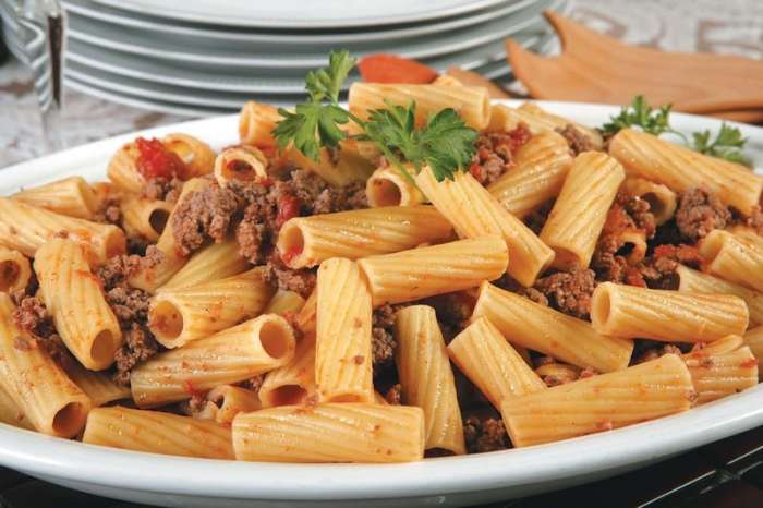 Recipe for rigatoni with meat sauce