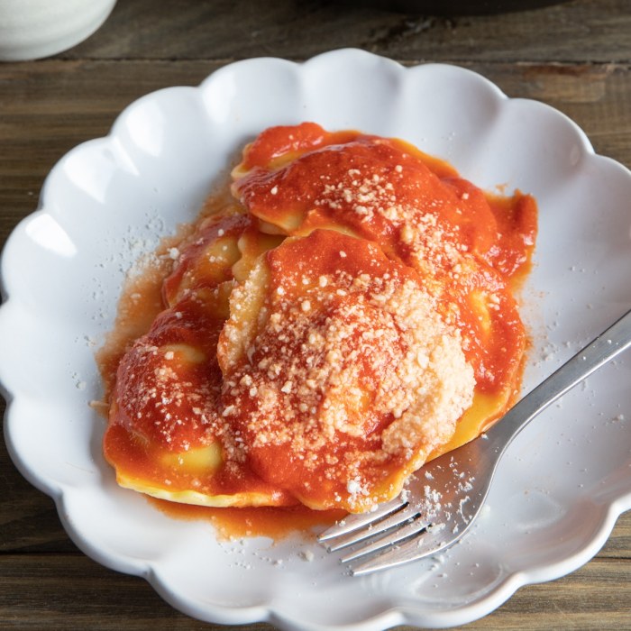 Ravioli in tomato sauce recipe